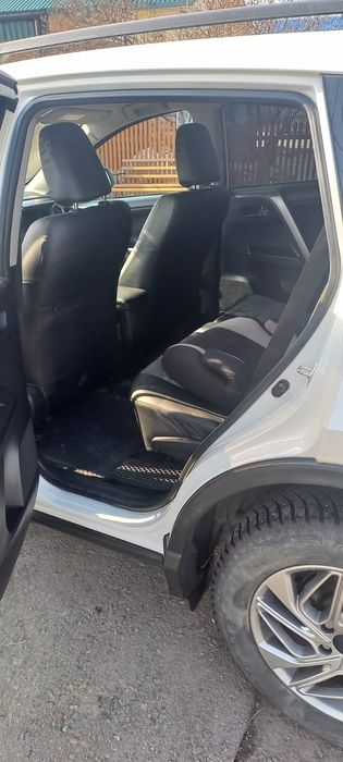 Продам Toyota rav4