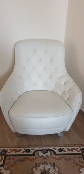 Vand canapea și fotoliu