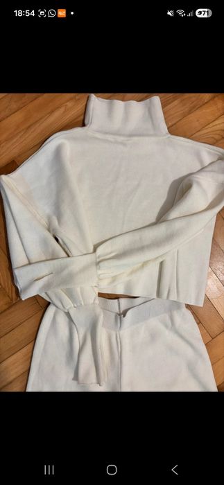 Compleu alb tricotat