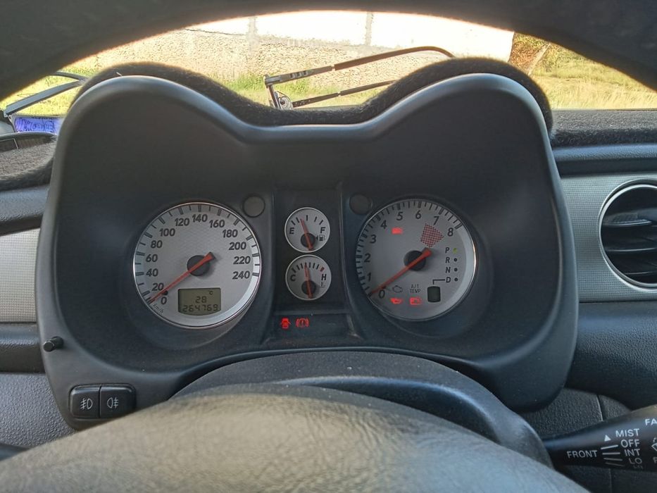 Продам машину Mitsubishi Outlander.