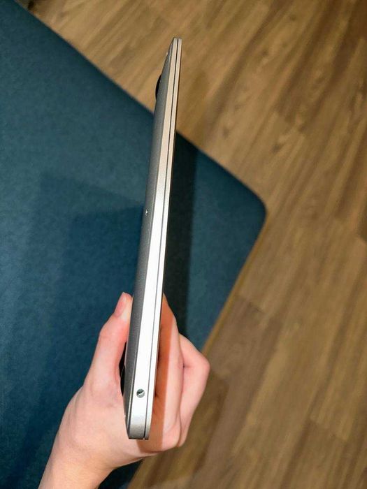 Apple MacBook Air 13" M1 8/256 Silver (Макбук Эйр М1)