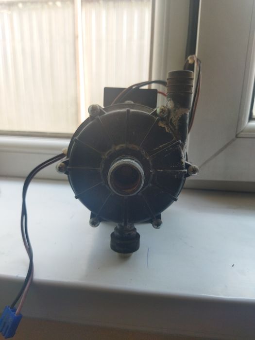 Продам насос для газового котла