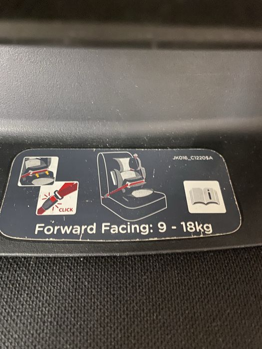Продам Joie автокресло