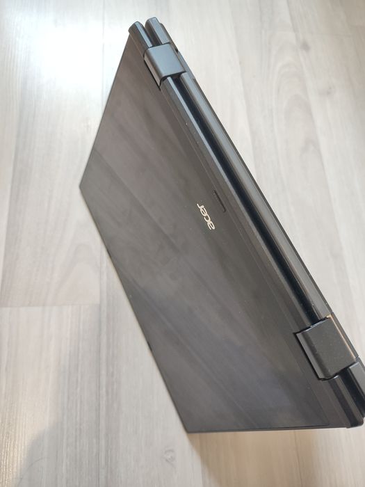 Ноутбук ACER с сенсорным экраном!