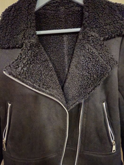 Дамско черно яке