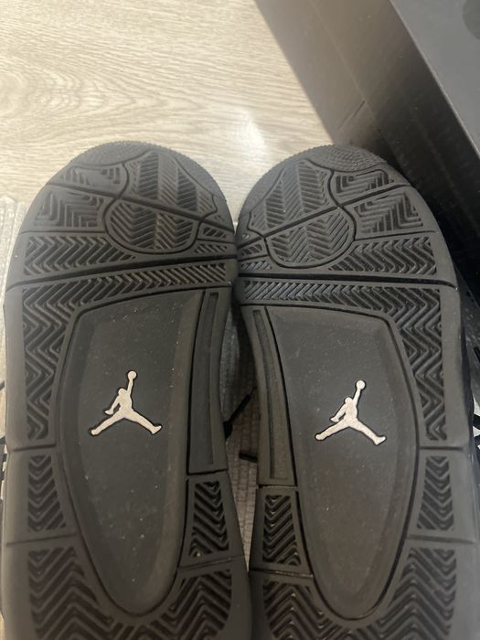 Adidasi jordan 4 black cat