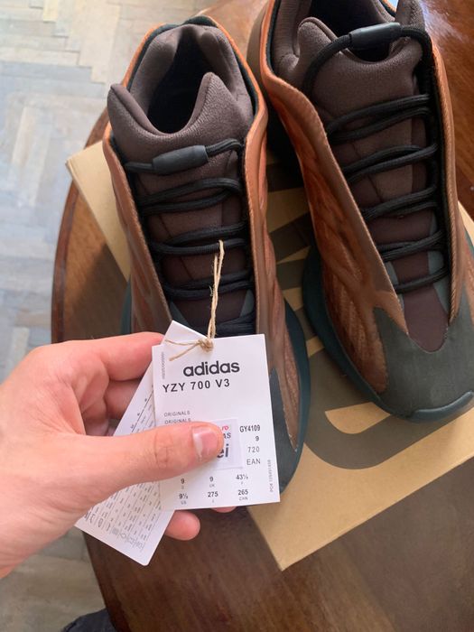 Vand yeezy 700 v3