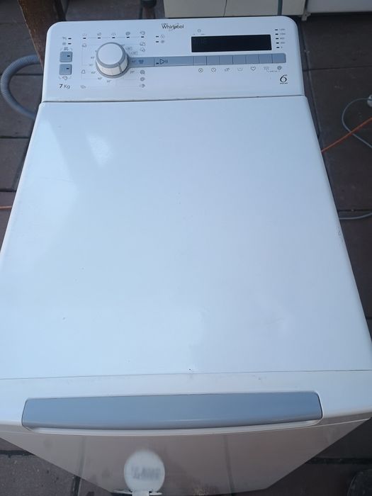 Mașină de spălat rufe verticală Baunekt A+++