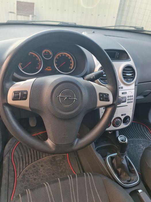 Opel corsa benzină Ac
