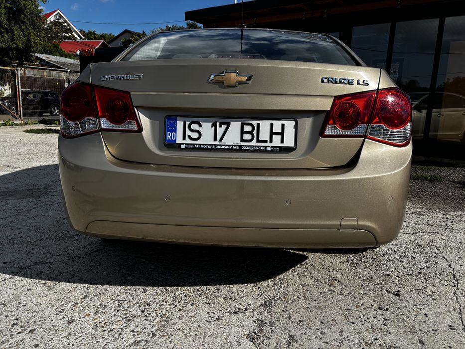 CHEVROLET Cruze 2010 — imagine 3