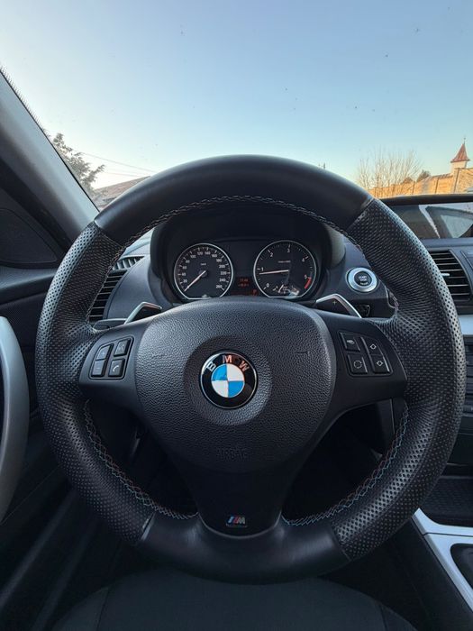 Bmw 123d facelift automata intretinuta