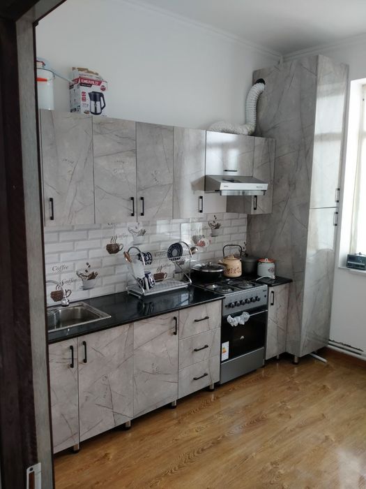 3 xonaliy dom ijaraga beriladi