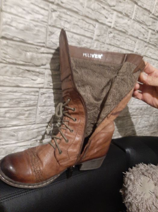 Продам кожаные сапоги