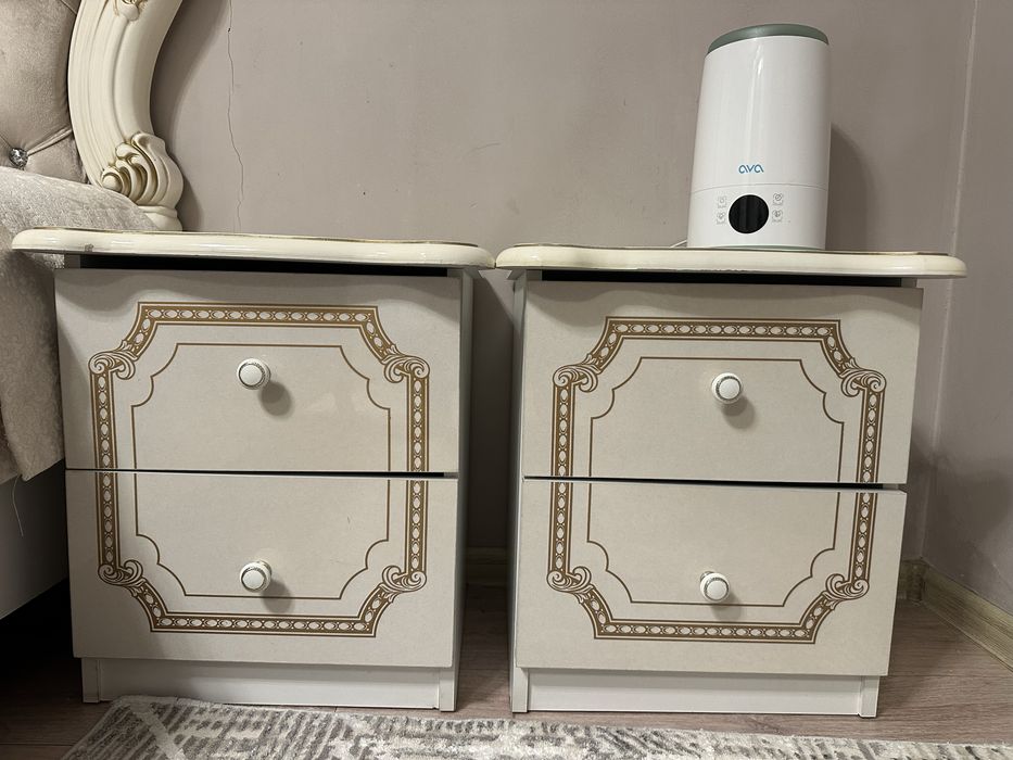 Спальный гарнитур