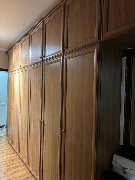 Шкаф для дома в оличном состоянии