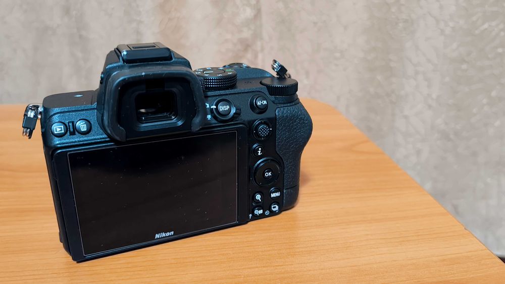 Nikon Z5 Aparat Foto Mirrorless 24.3 MP Body