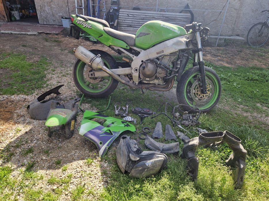 kawasaki zx9r - Piese auto de vânzare | OLX.ro