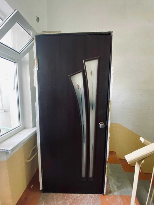 Продам межкомнатные двери