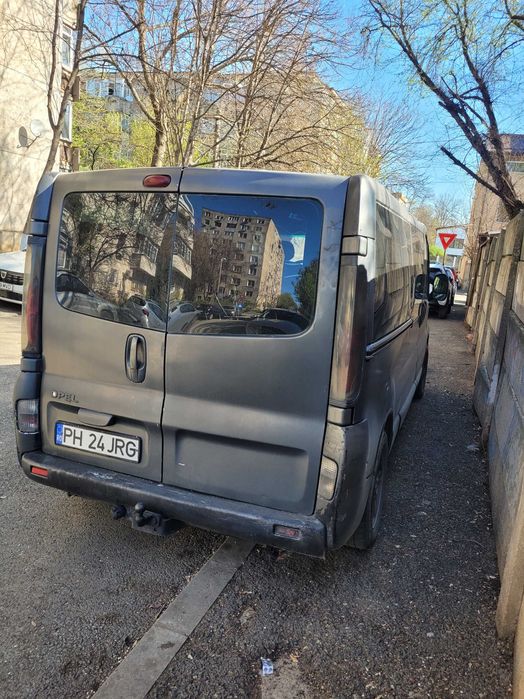 Vand /Schimb Opel Vivaro 8+1