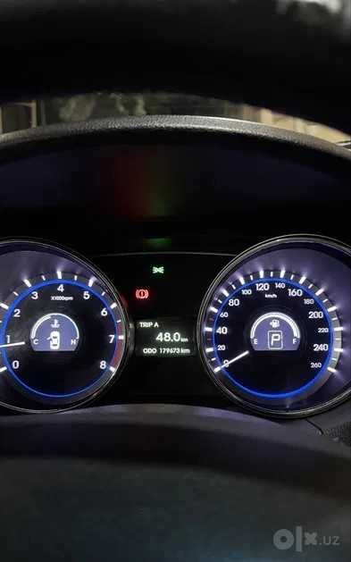 Hyundai Sonata 2012, 2.4 (Full): Toza tarix, jiddiy udari yo'q