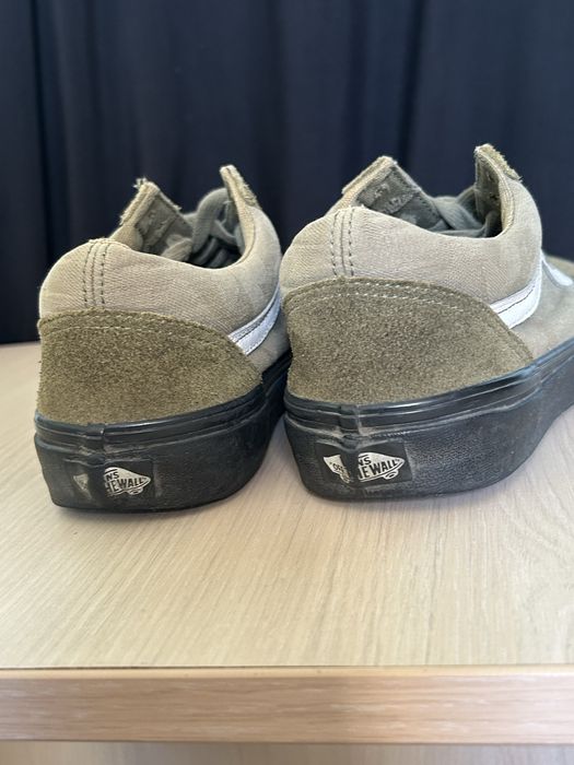 Adidasi Vans kaki