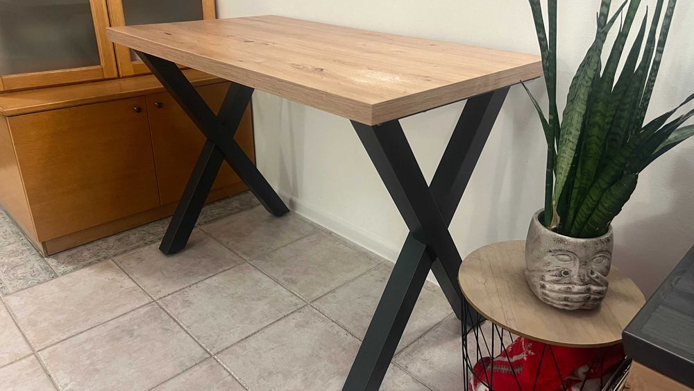 Бюро с плот дъб и метални крака тип Х – 110х60 см