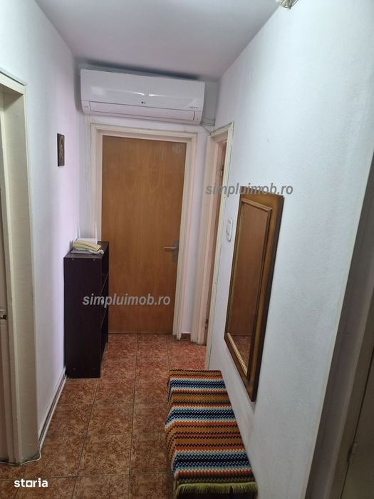 Decomandat 2 Camere Etaj Intermediar Bloc Anvelopat