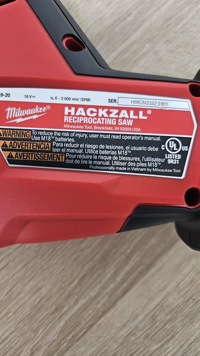Fierăstrăul sabie milwaukee m18 model destinat pietei de America