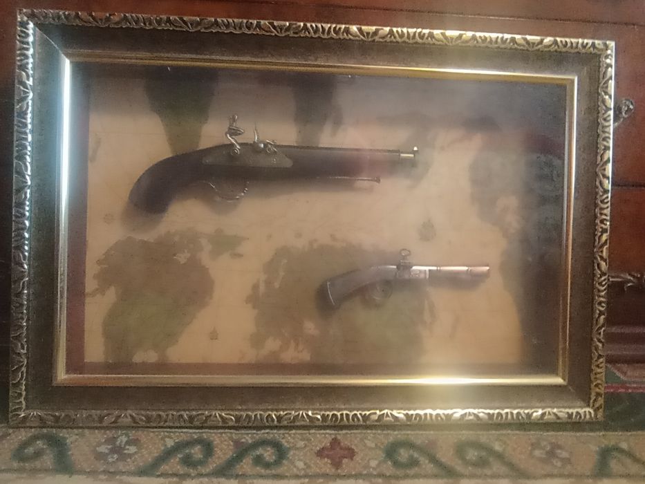 Настенный продаю срочно