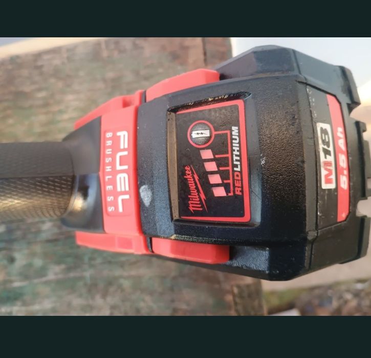 Flex milwaukee  disc 230  an 2024 nou.+baterie 5.5 ah