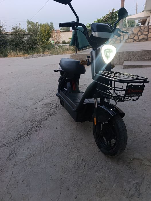 Sukutir sotiladi holati idiyal holatda bitta zaryad bilan 60 km yuradi