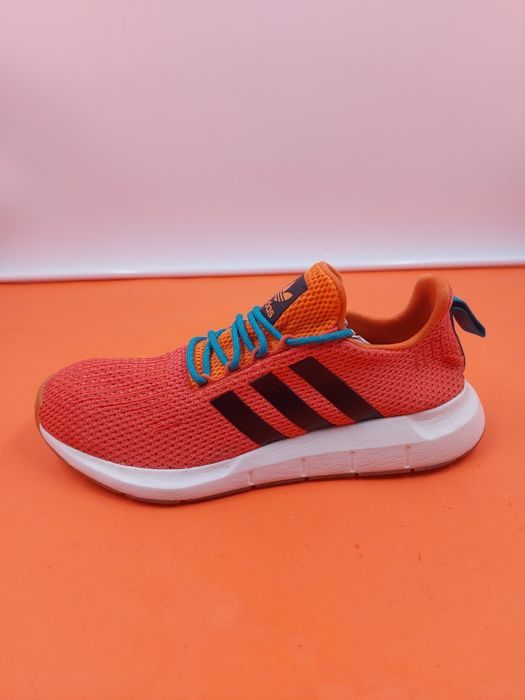 Adidas номер 42 Оригинални мъжки маратонки