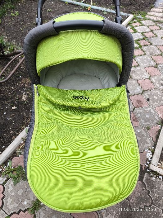 Коляска детская 2 в 1