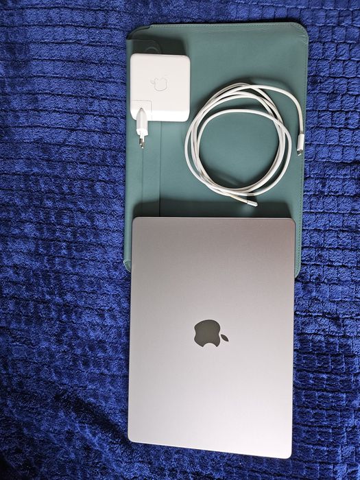 MacBook Pro M1 14", 1 TB