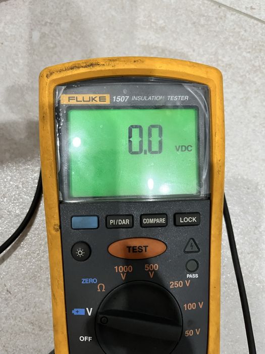 Мегаомметр Fluke 1507