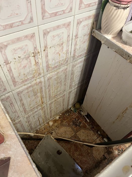 Уборка квартир .