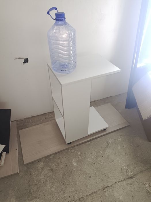 Продам журнальный столик