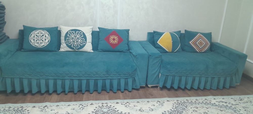 Диван для гостиной