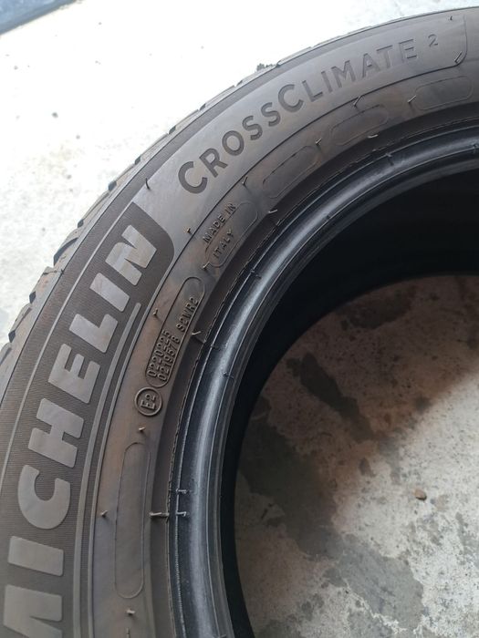 2 anvelope Cross Climate 235 55 r17 Michelin