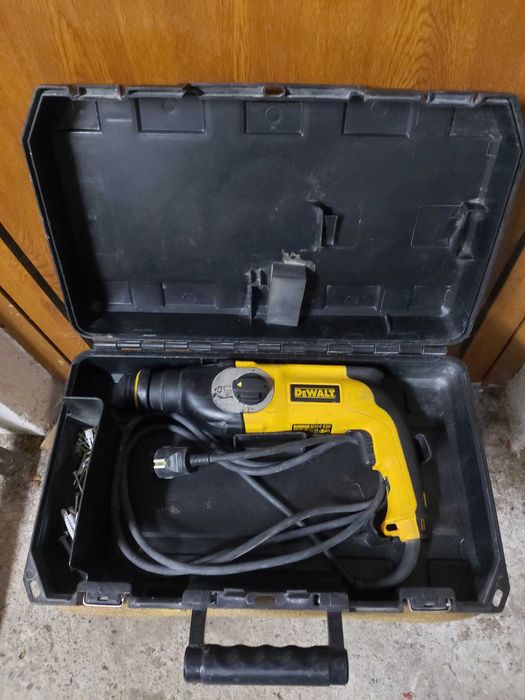 Перфоратор Dewalt, Девалт