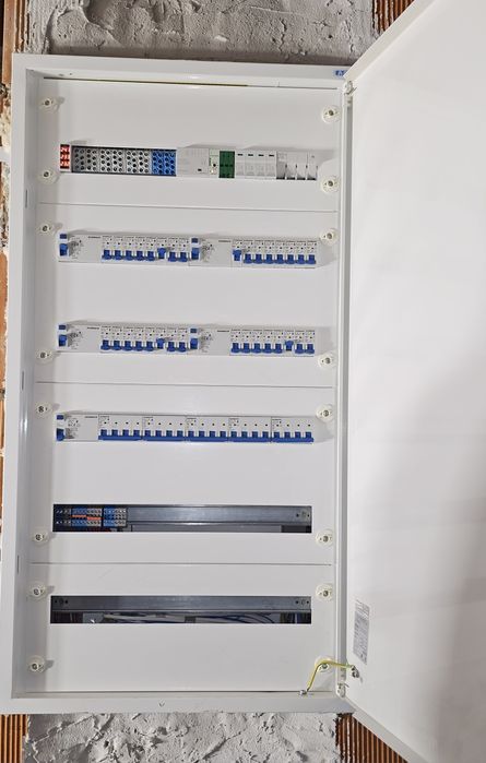 Electrician/Interventii Instalatii Electrice/Impamantari verticale