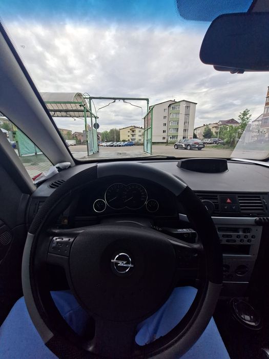 Vând sau Schimb Opel Meriva A