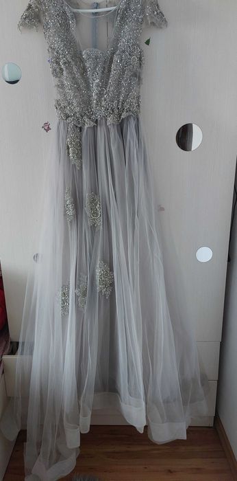 Rochie eleganta din tull