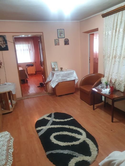 Casă de vânzare – 3 camere | Galata, Str. Cicoarei, Iași | 120.000 € negociabil