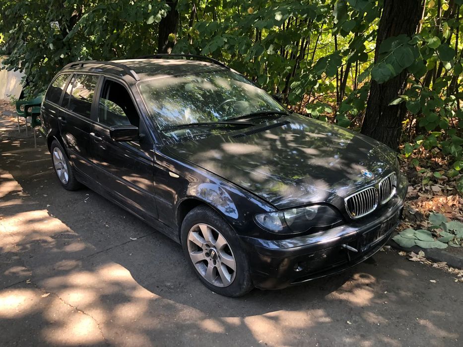 Dezmembrez Bmw 318D seria 3 E46 break negru SCHWARZ 2 facelift 2004