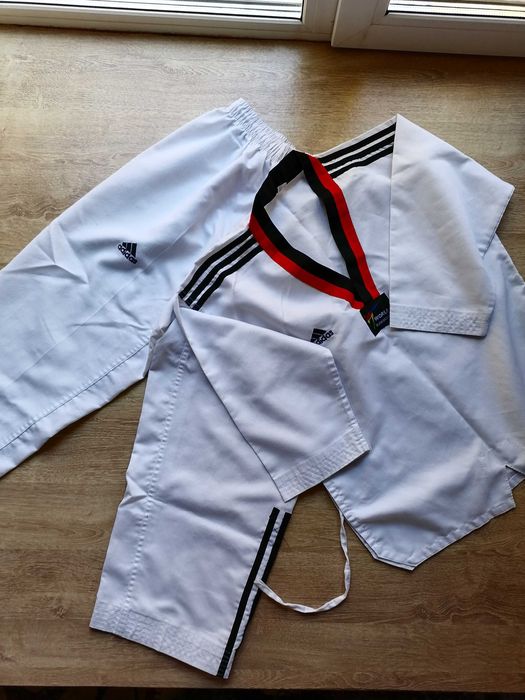 Спорт форма Таеквон-до 100,120,130 размер