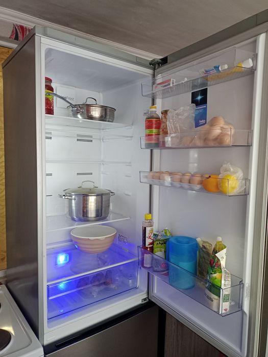 Продам холодильник beko