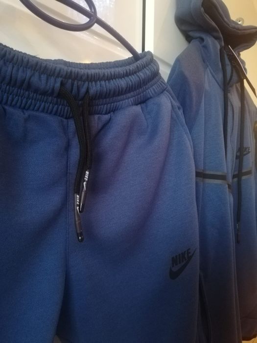 Nike Tech Fleece