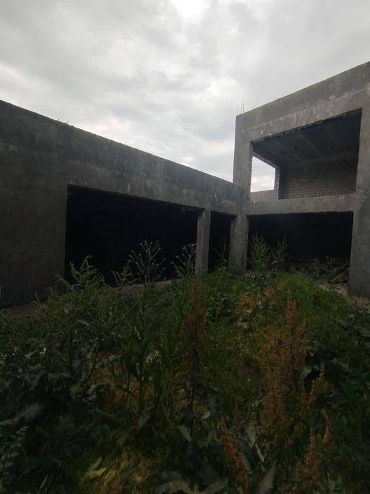 Продаётся Дача хумсан хай-тек каробка для бизнеса