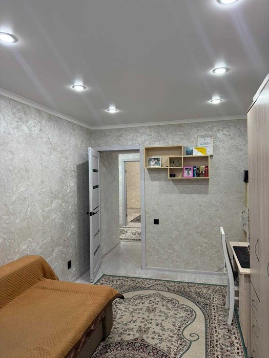 Продам 2 ком .квартиру  район Береке